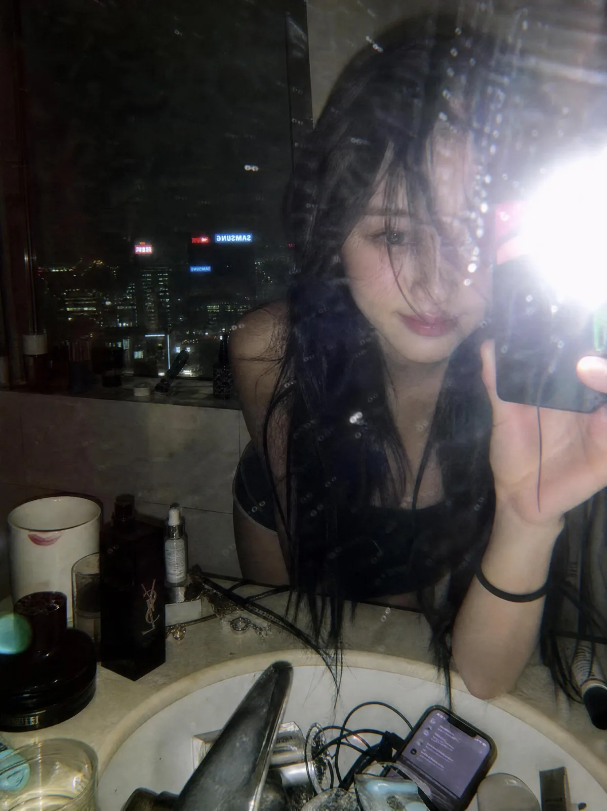 Y2K High-Rise Bathroom Mirror Selfie AI photo style example on PromptKosh
